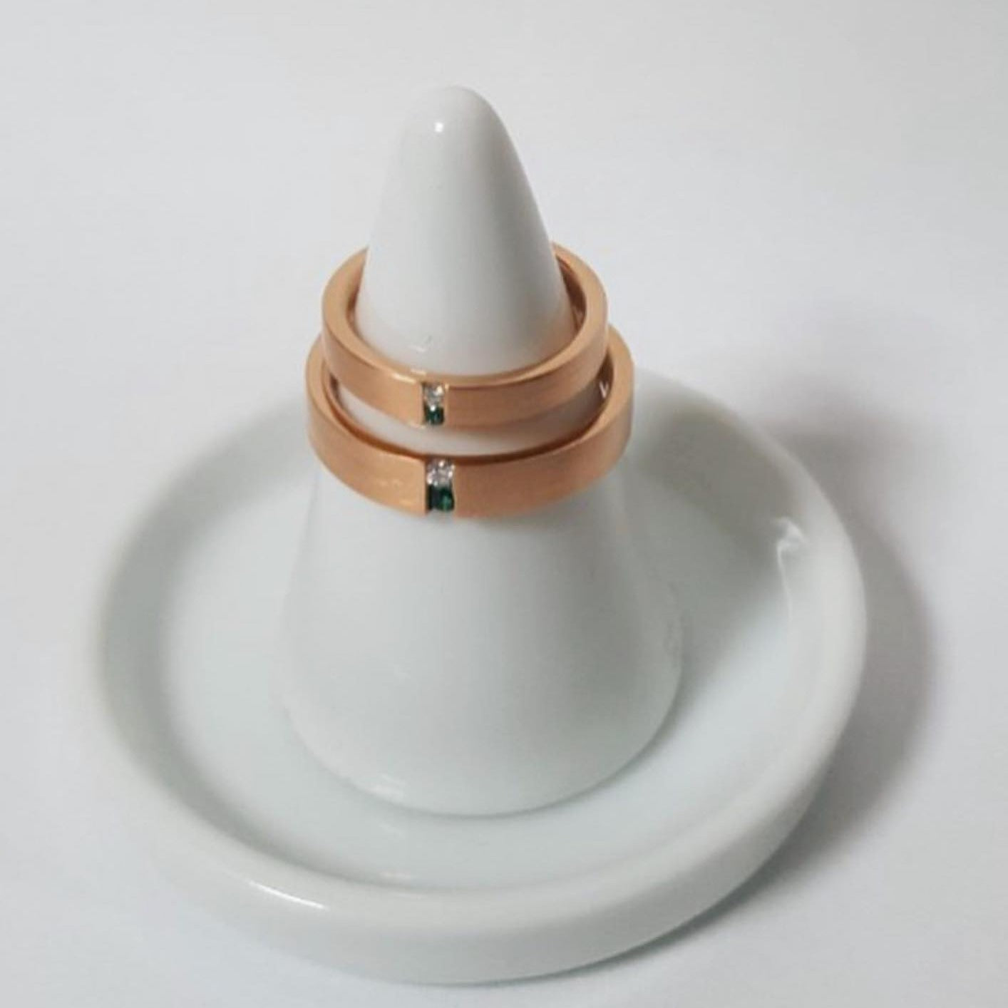 Muji ring holder top
